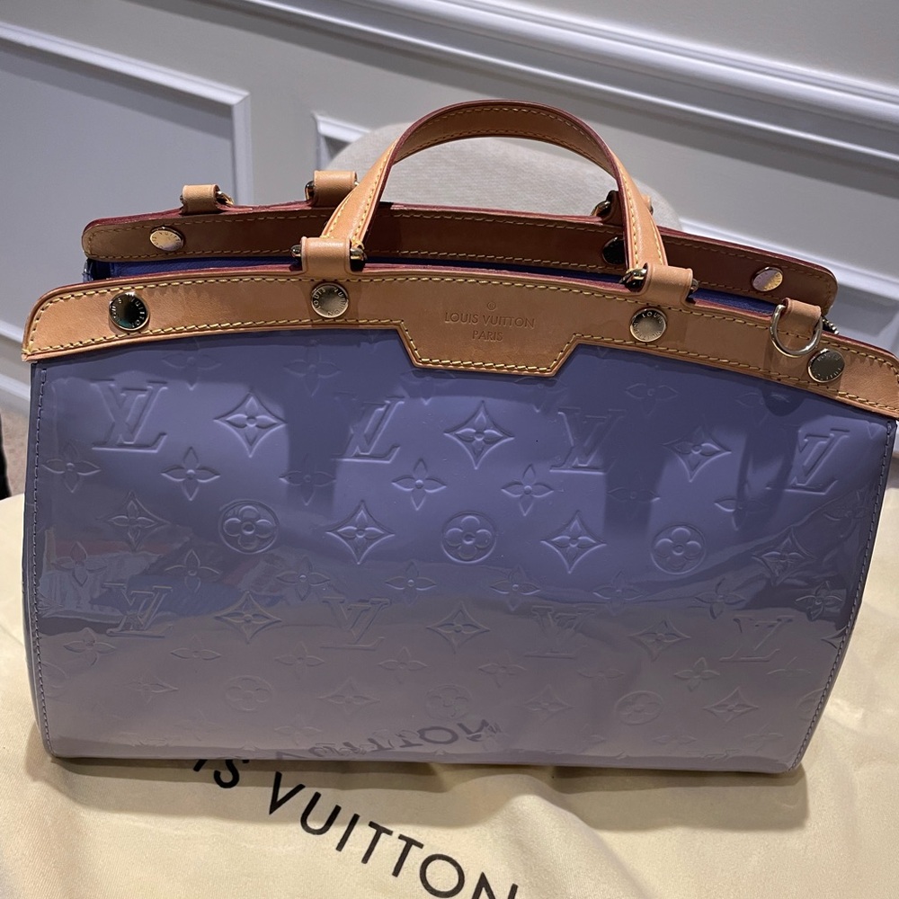 Authentic Louis Vuitton Monogram Vernis Brea MM -lilac used